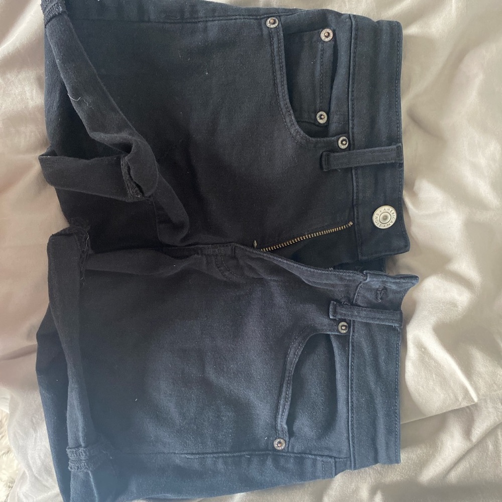 american eagle jean shorts size 2